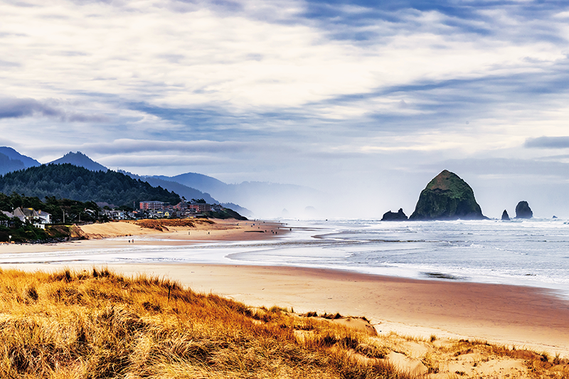 Scenic landscape of Haystack Rock, Canon Beach, Oregon