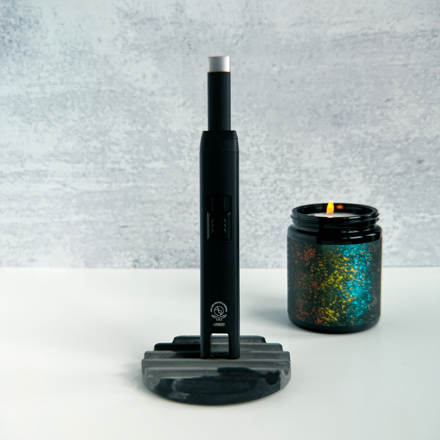 THE ARC Electric Candle Lighter Matte Black rechargeable & eco-friendly
